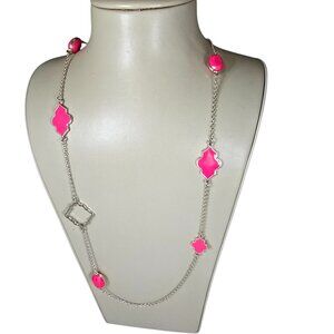 Women's Quatrefoil Gold Plated Pink Station Necklace NWOT